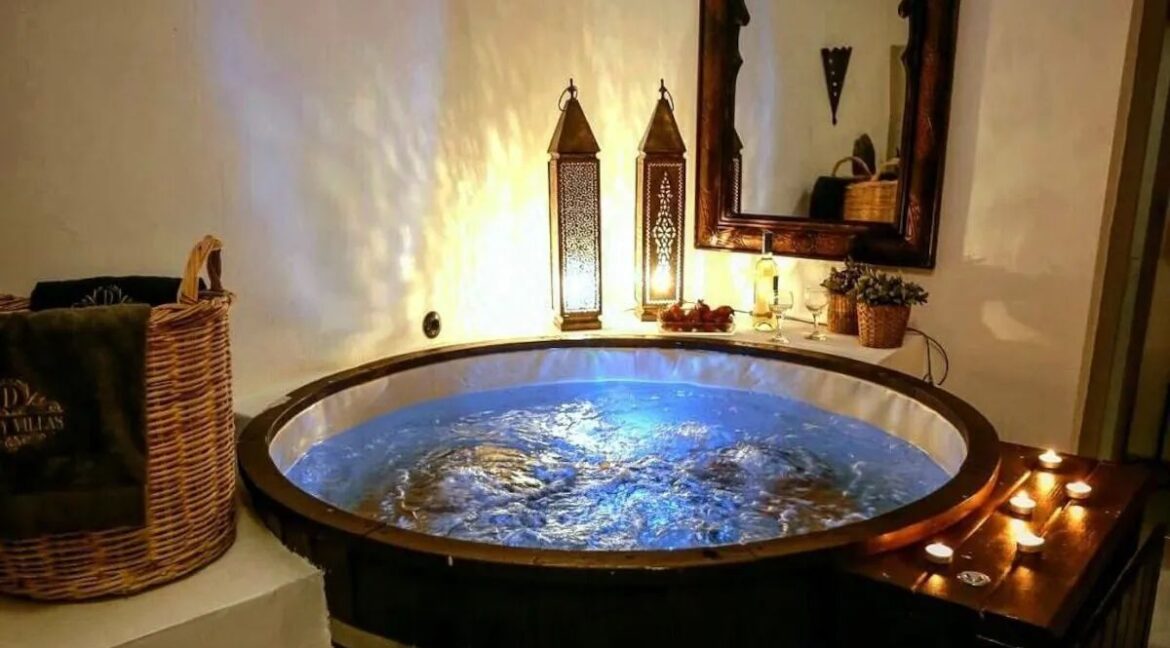 Property for sale Santorini Emporio 9