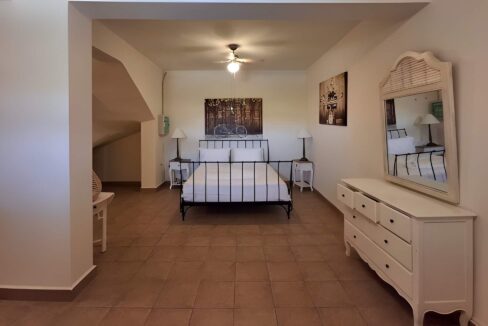 Sea View Home for Sale in Syros, Finikas 2