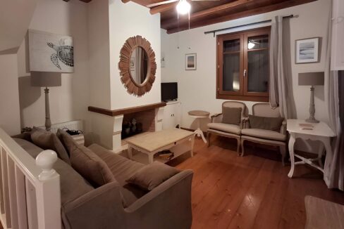 Sea View Home for Sale in Syros, Finikas 5