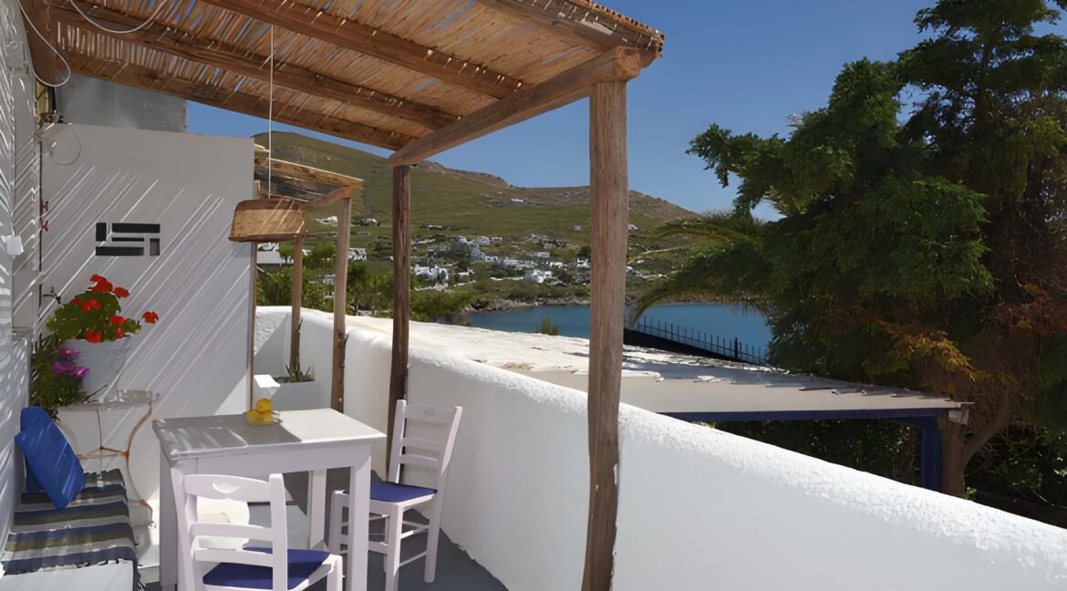 Sea View House for Sale in Syros, Megas Gialos 1