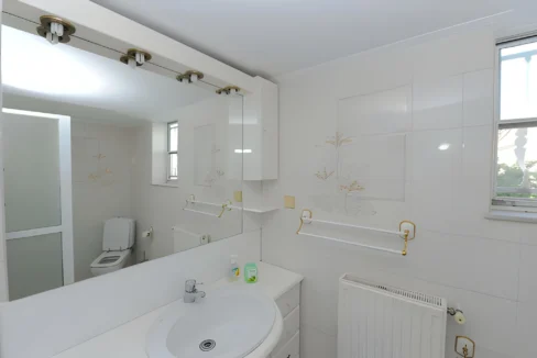 Sea View House for Sale in Syros, Megas Gialos 1