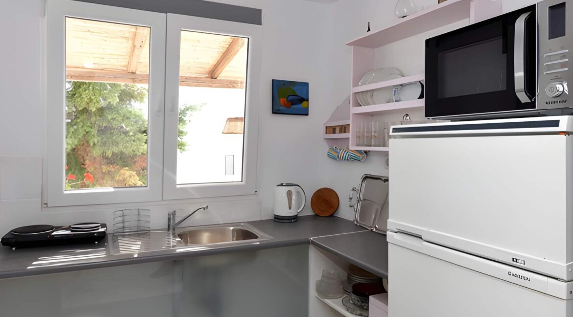 Sea View House for Sale in Syros, Megas Gialos 4