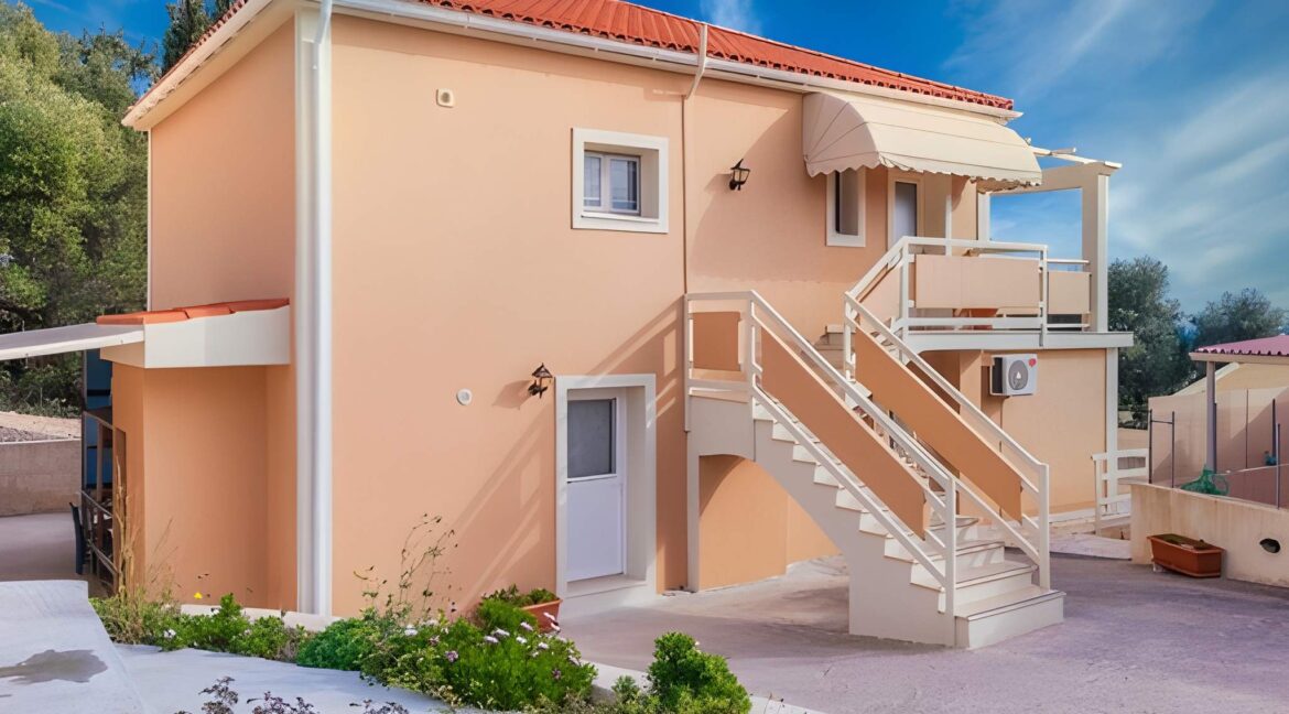 Sea View House with pool for Sale in Kefalonia 3