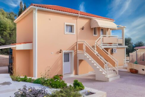 Sea View House with pool for Sale in Kefalonia 3