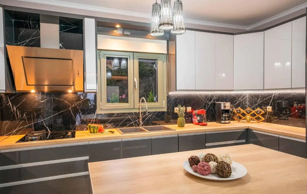 Sea View Villa for Sale in Kefalonia 10