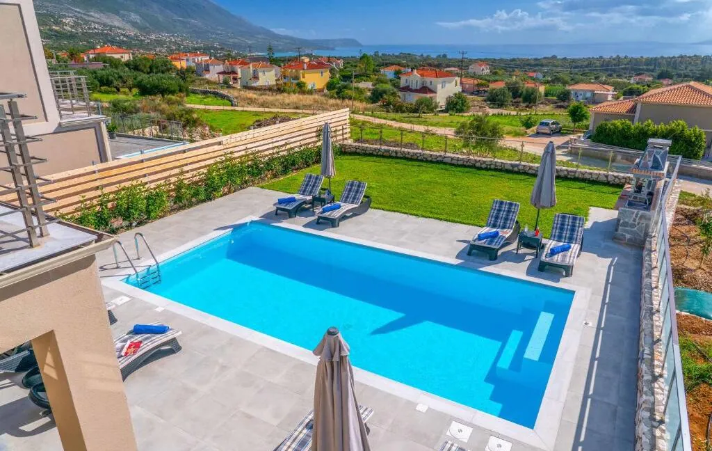 Sea View Villa for Sale in Kefalonia 16