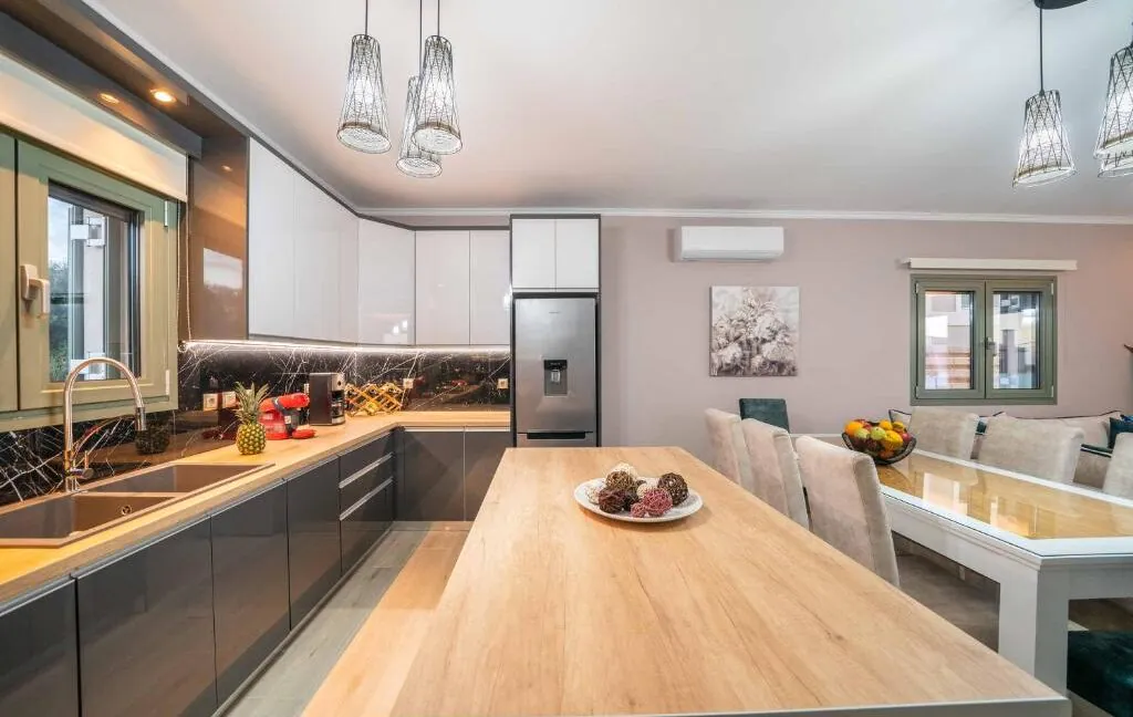 Sea View Villa for Sale in Kefalonia 9