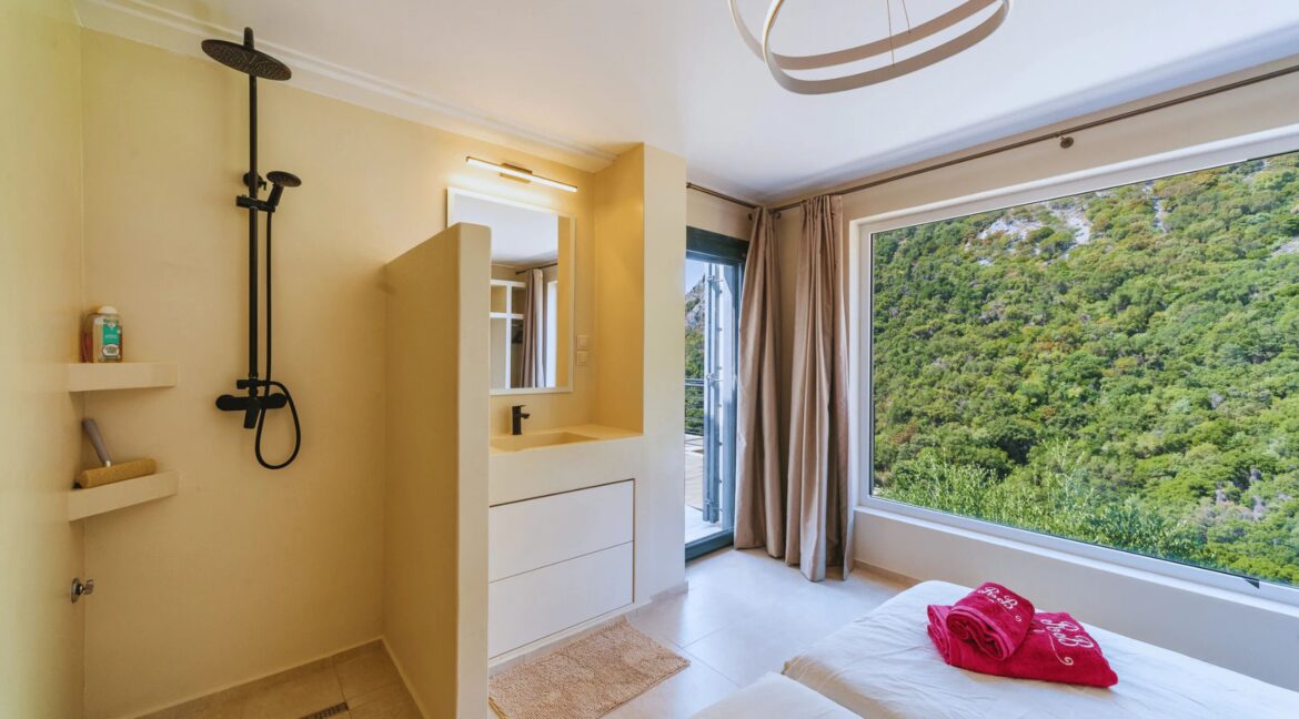 Sea View Villa for Sale in Nisaki Corfu 11