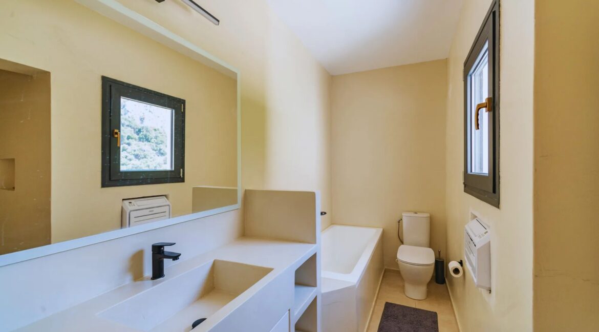 Sea View Villa for Sale in Nisaki Corfu 7