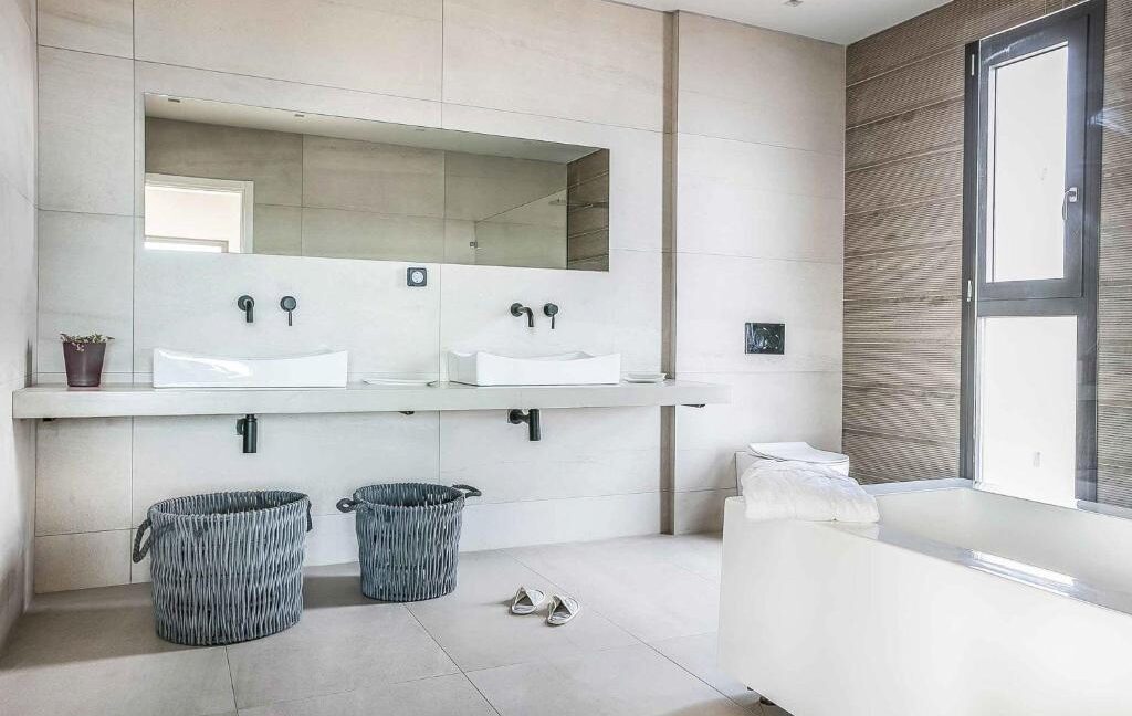 Sea-View Villa for sale in Kefalonia 1