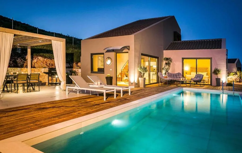 Sea-View Villa for sale in Kefalonia 10