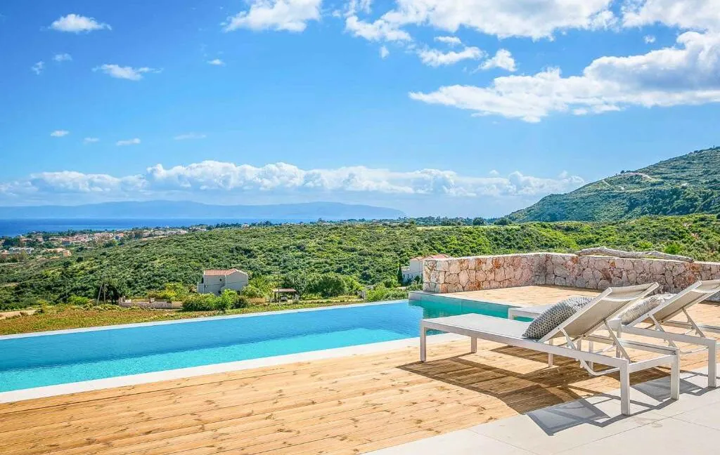Sea-View Villa for sale in Kefalonia 19