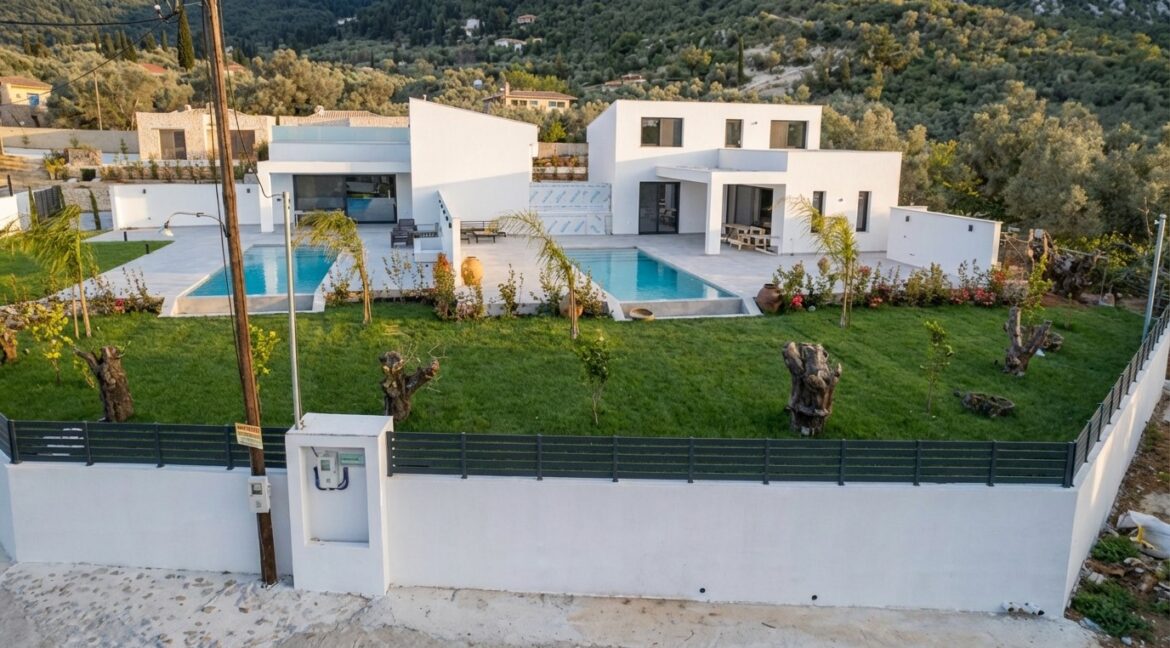 Two Luxury Villas for Sale in Lefkada Nydri 3