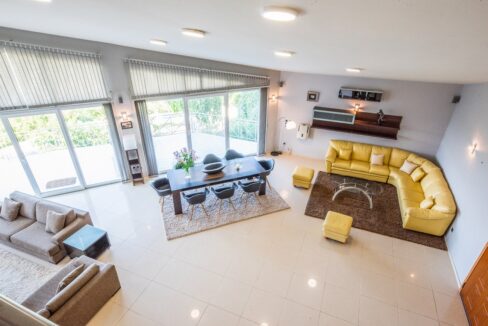 Unique Villa for Sale in Corfu 15