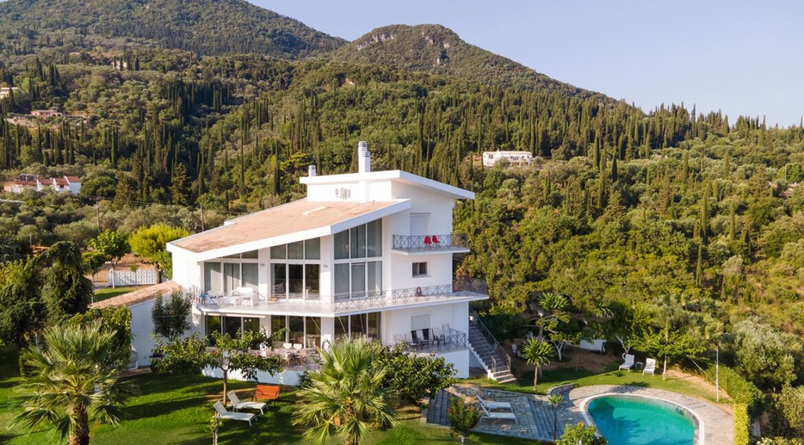 Unique Villa for Sale in Corfu 23