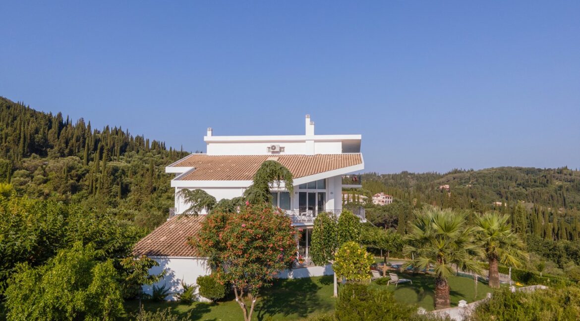 Unique Villa for Sale in Corfu 4