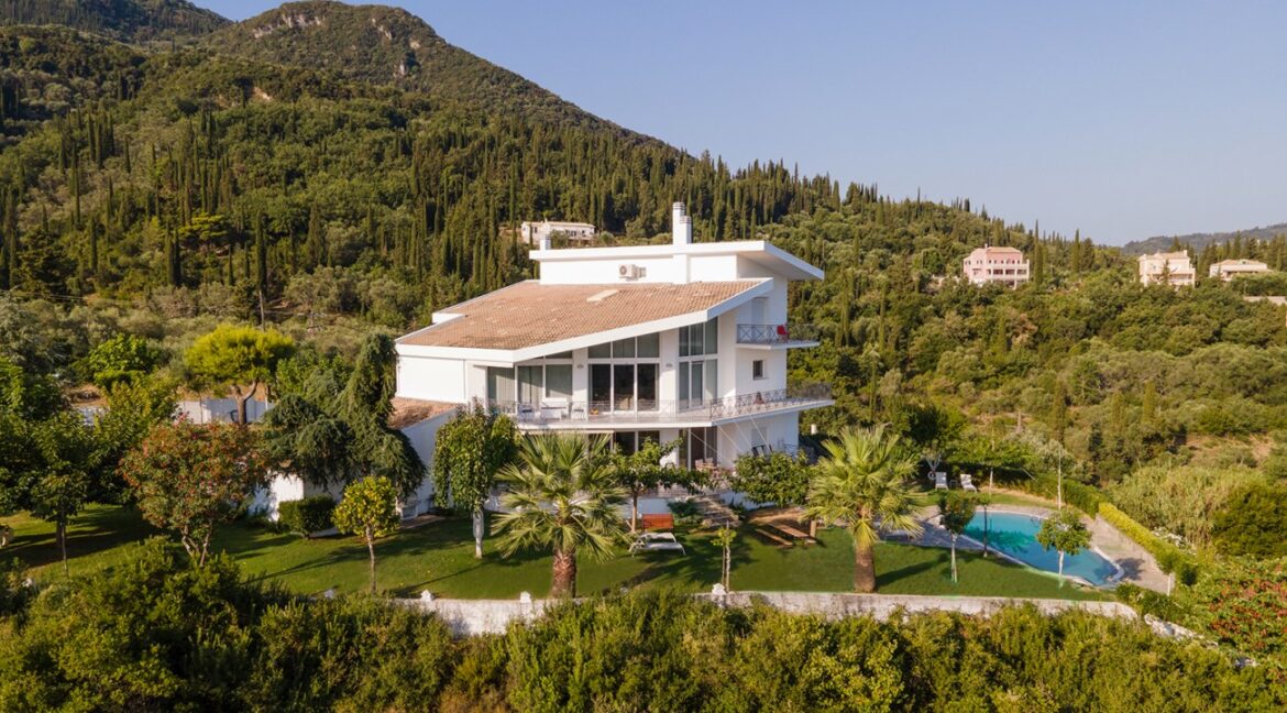 Unique Villa for Sale in Corfu 8