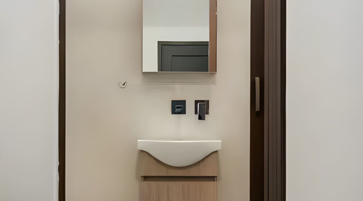 Villa for Sale in Lagonisi South Attica – Near the Beach 1