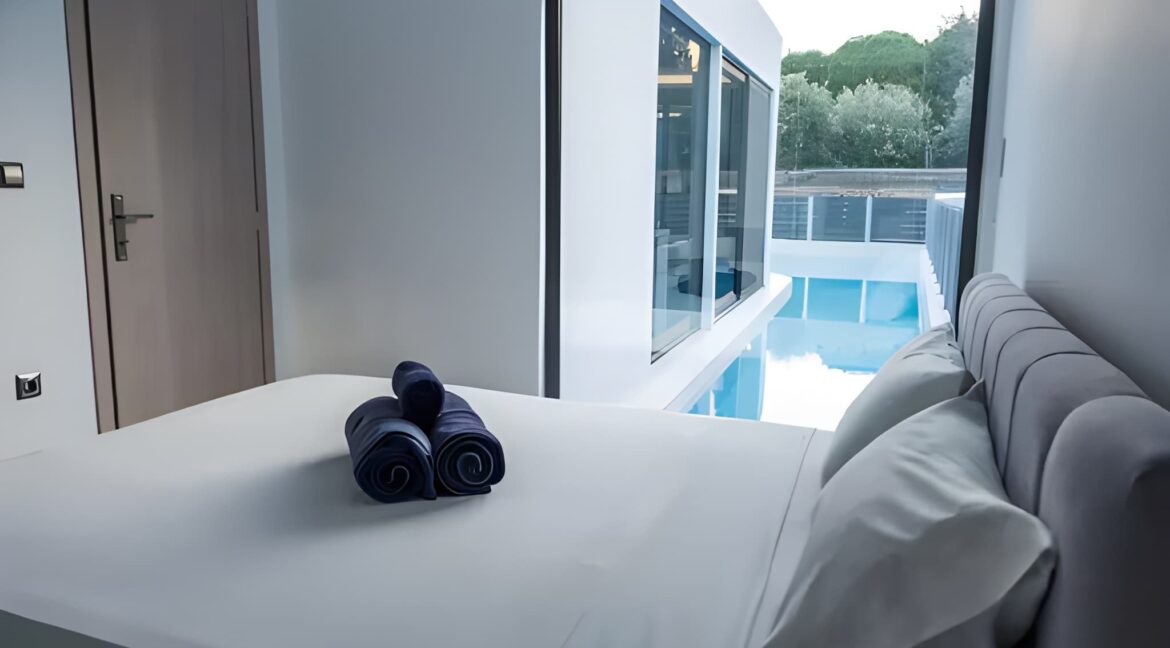 Villa for Sale in Lagonisi South Attica – Near the Beach 9