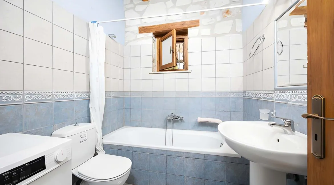 Villa for Sale in Zakynthos Vasilikos, Greece 3