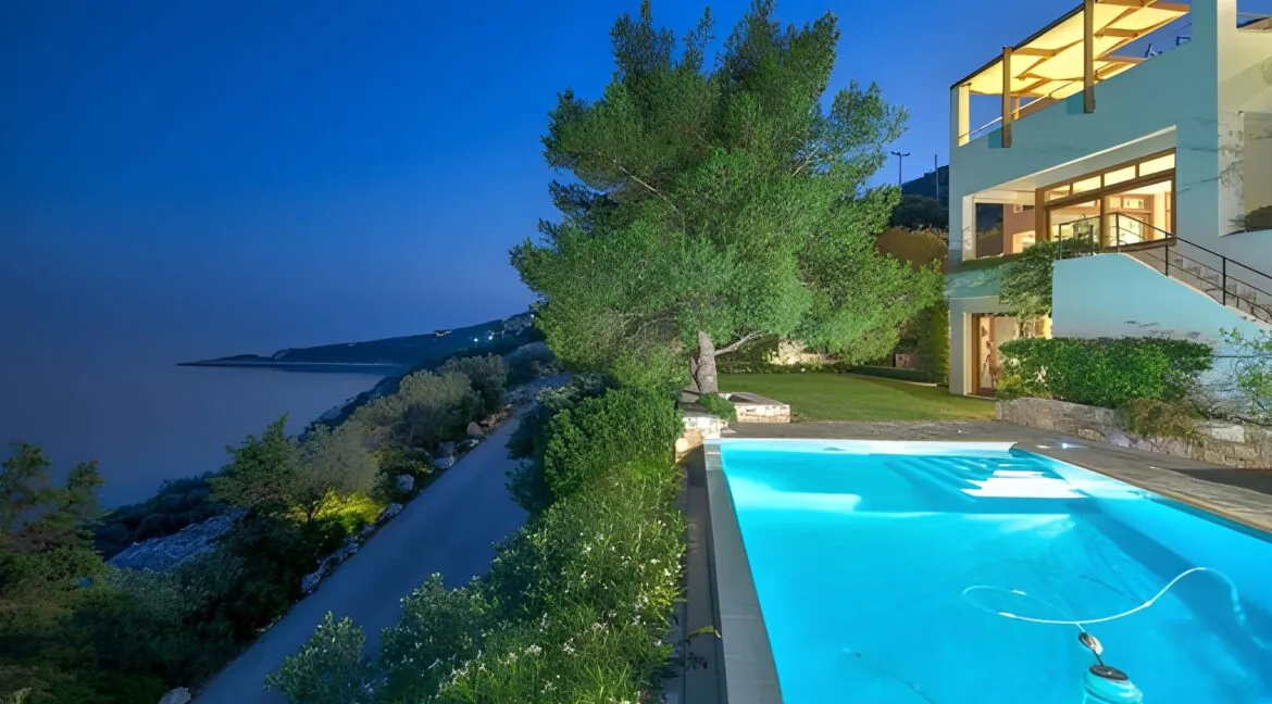 Villa for sale Dikastika Marathonas, North Attica