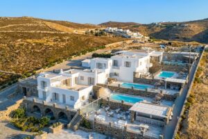 45-Bed Hotel in Mykonos for sale, Elia