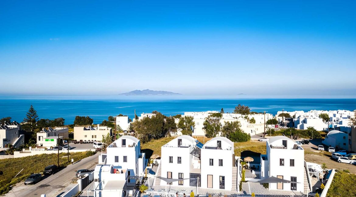 4★ Hotel for Sale in Kamari – Santorini 3