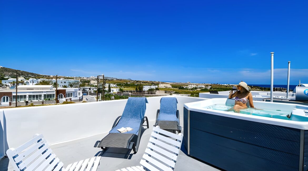 4★ Hotel for Sale in Kamari – Santorini 6