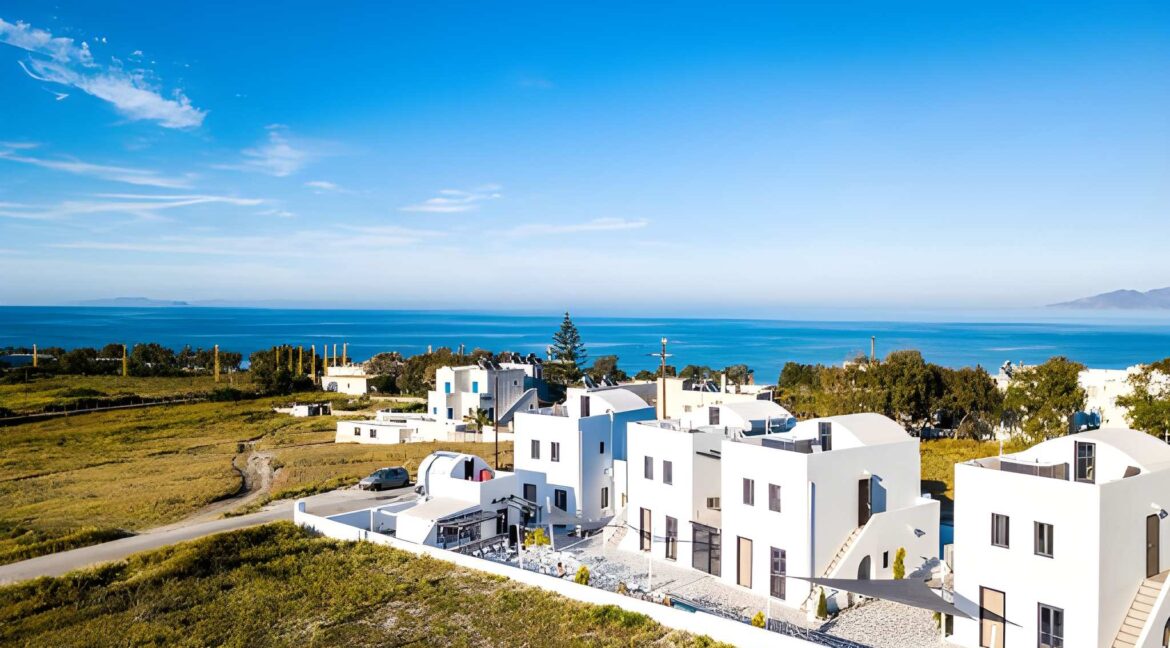 4★ Hotel for Sale in Kamari – Santorini 8