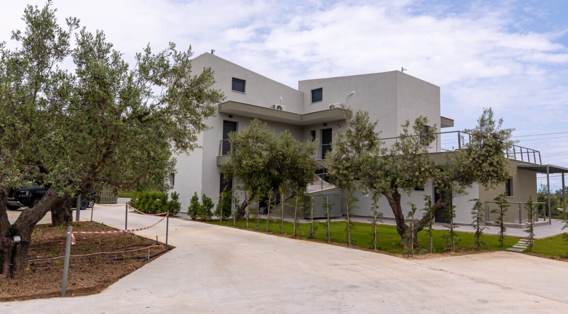 5 Apartments Villa for sale Sithonia - Ormos Panagias 19