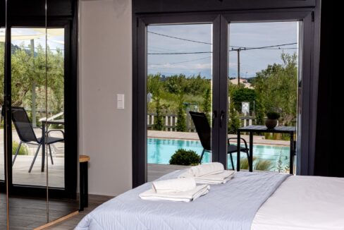 5 Apartments Villa for sale Sithonia - Ormos Panagias 2