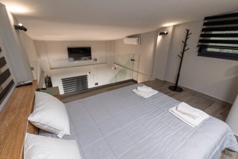 5 Apartments Villa for sale Sithonia - Ormos Panagias 4
