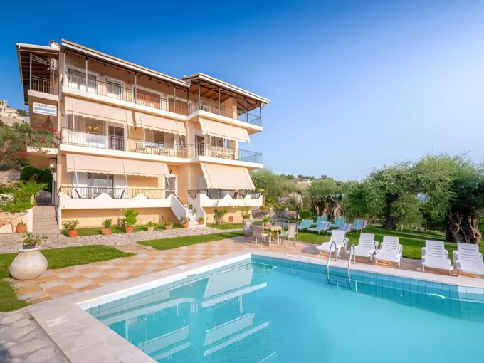 Apartment Complex for Sale in Sivota Ionio