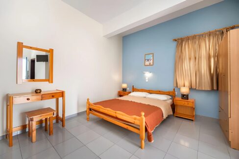 Beachfront Hotel for Sale in Santorini – Perissa 9