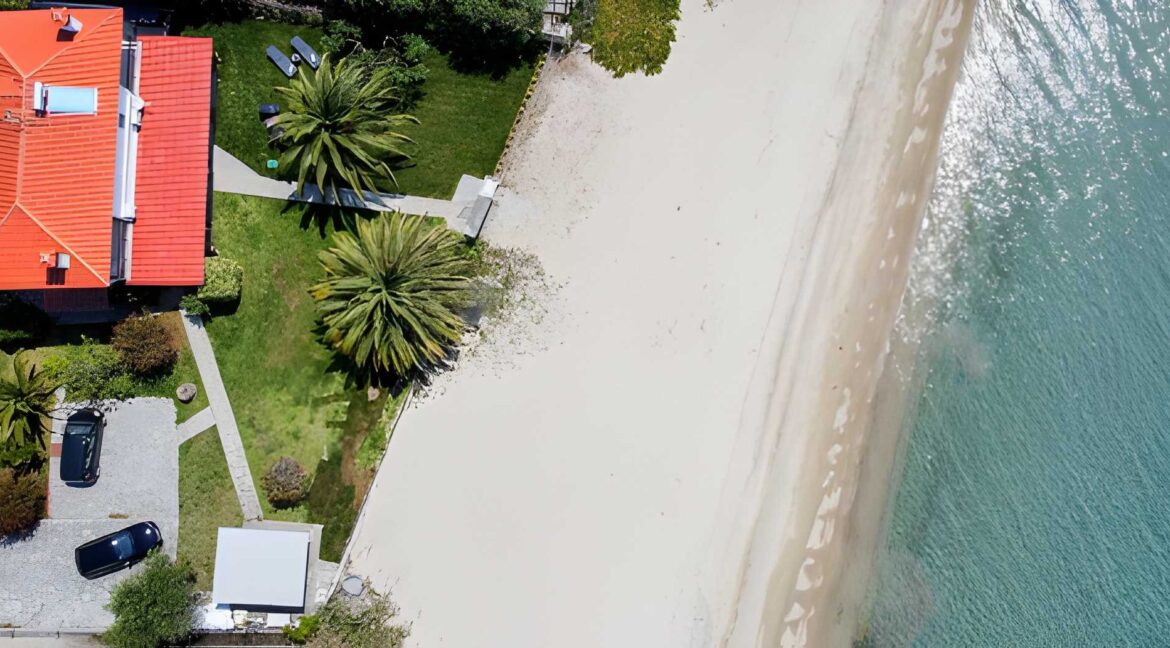 Beachfront House for Sale in Sithonia, Neos Marmaras