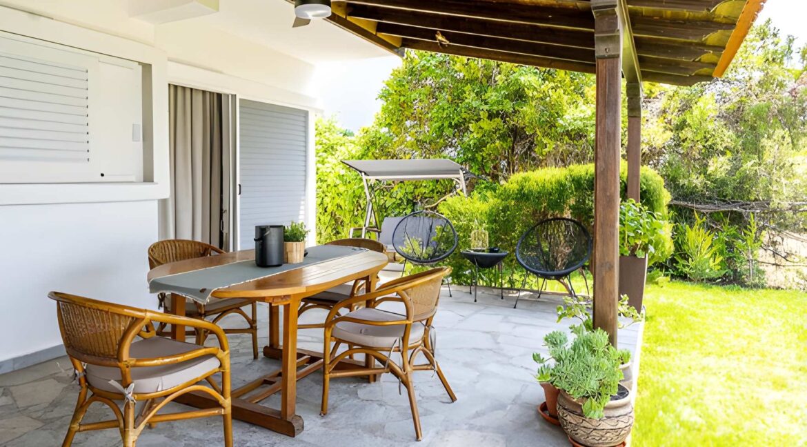 Beachfront House for Sale in Sithonia, Neos Marmaras 1