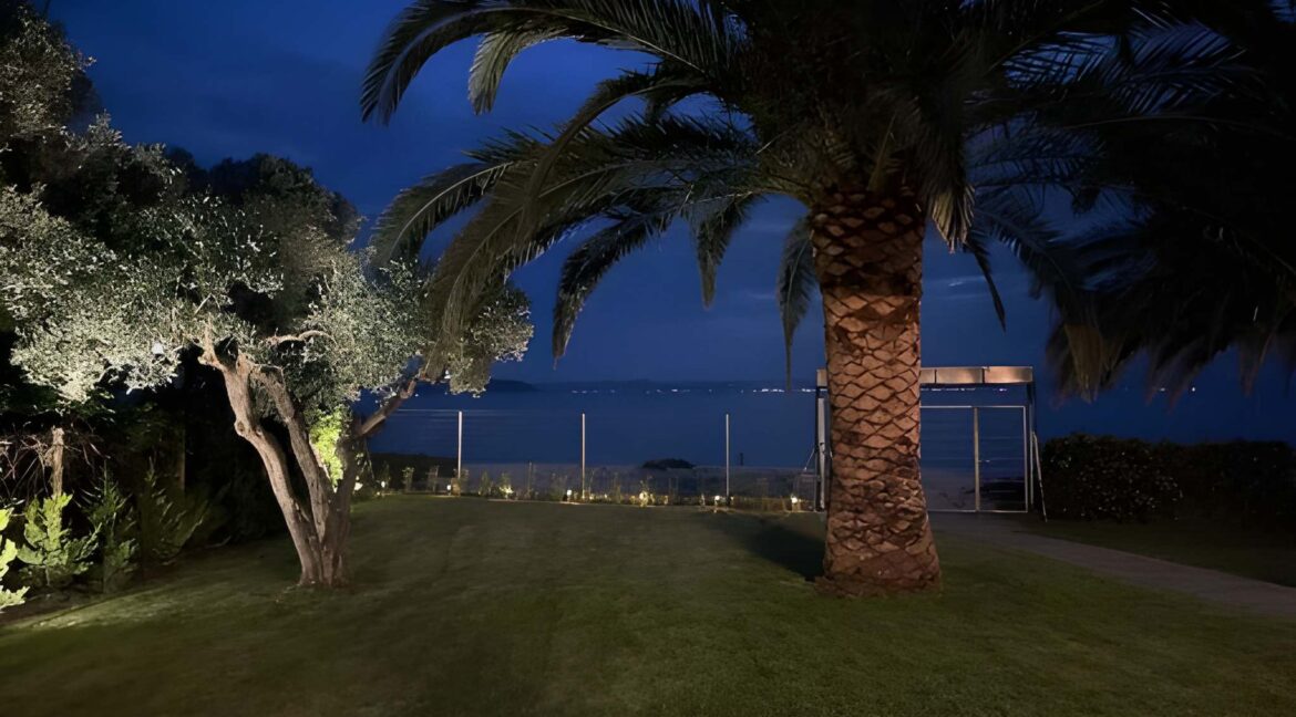 Beachfront House for Sale in Sithonia, Neos Marmaras 10