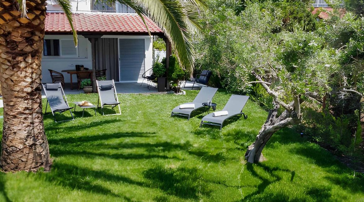 Beachfront House for Sale in Sithonia, Neos Marmaras 4