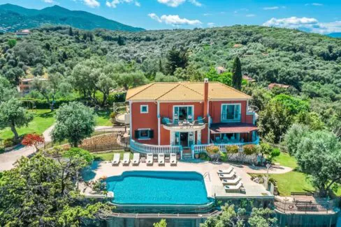 Beachfront Villa in Corfu for sale