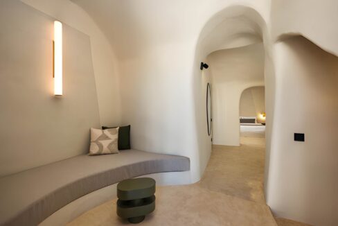Boutique Hotel for Sale in Pyrgos Santorini 1