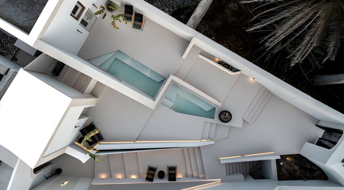 Boutique Hotel for Sale in Pyrgos Santorini 2