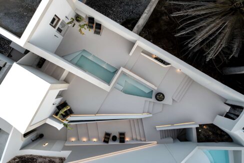 Boutique Hotel for Sale in Pyrgos Santorini 2