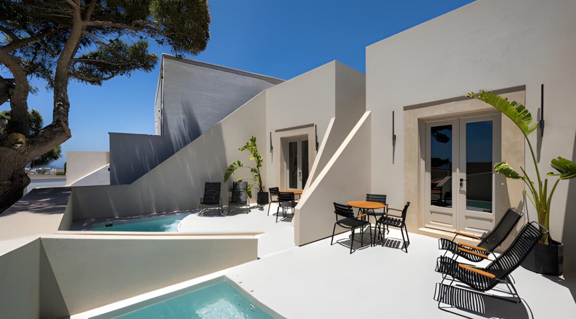 Boutique Hotel for Sale in Pyrgos Santorini 7
