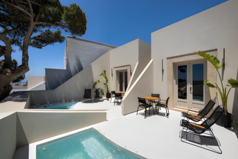 Boutique Hotel for Sale in Pyrgos Santorini 7