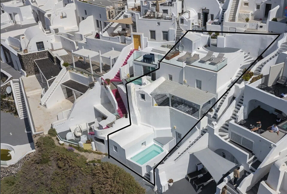 Caldera Residence for sale at Imerovigli Santorini 3