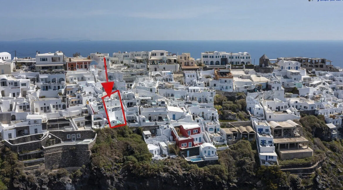 Caldera Residence for sale at Imerovigli Santorini 4