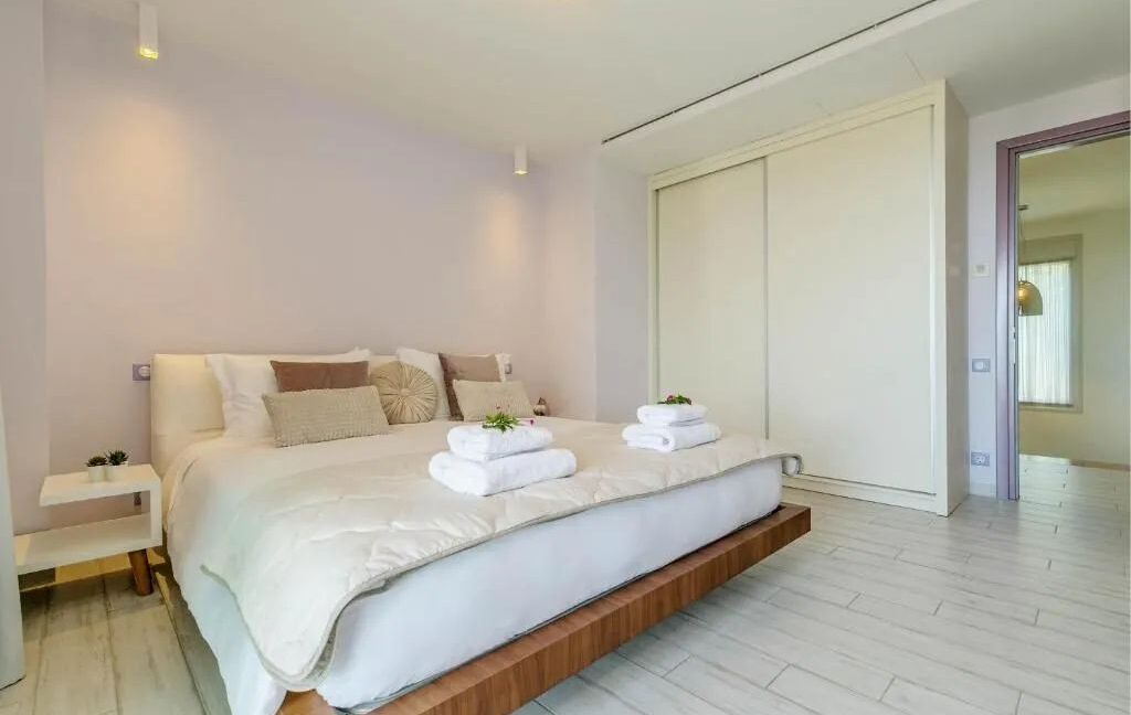 Luxury Sea-View Villa for Sale in  Corfu Evropouli 17