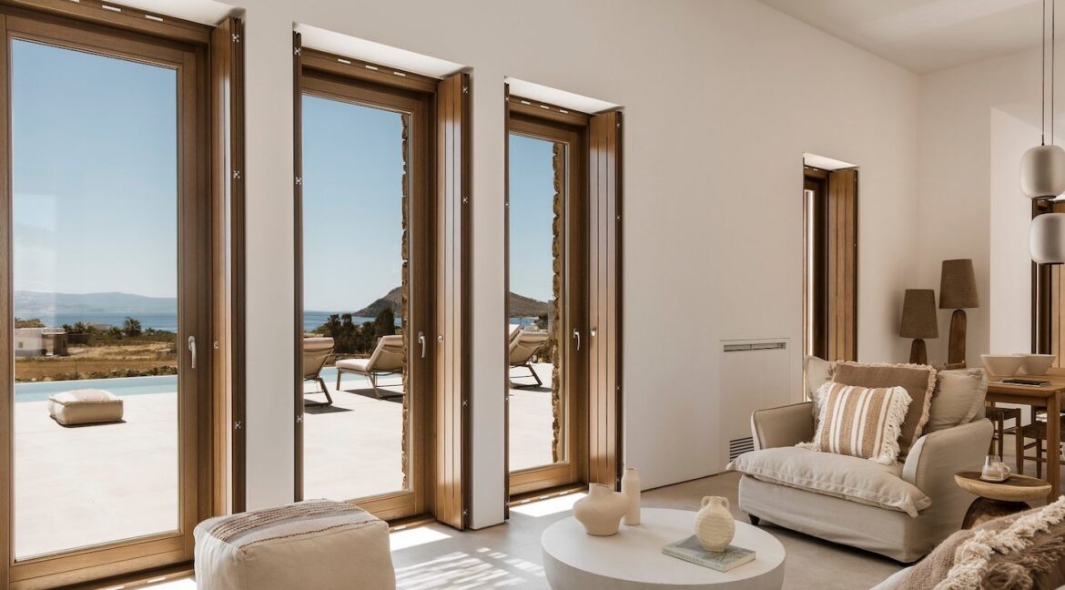 Luxury Sea-View Villa for Sale in Paros 10