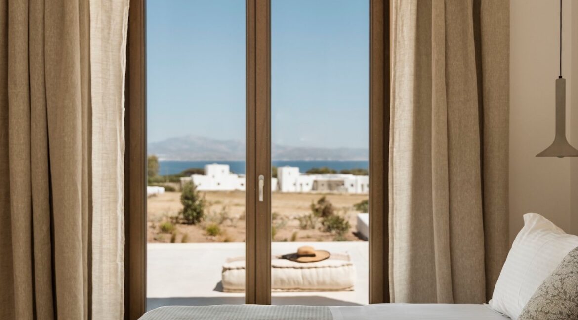 Luxury Sea-View Villa for Sale in Paros 15