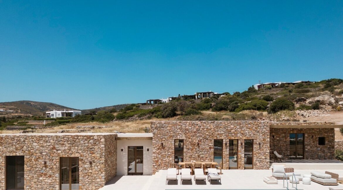 Luxury Sea-View Villa for Sale in Paros 25